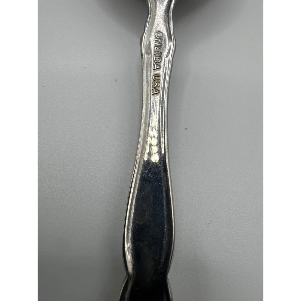 Oneida Royal Chippendale Stainless Teaspoons Set of 4 Glossy USA Made 6 Inch